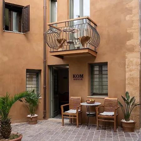 Σπίτι διακοπών Kom House *